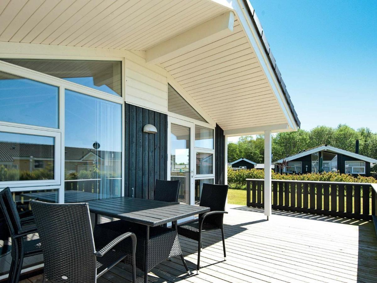 Three-Bedroom Holiday Home In Juelsminde 18 Sonderby  Экстерьер фото